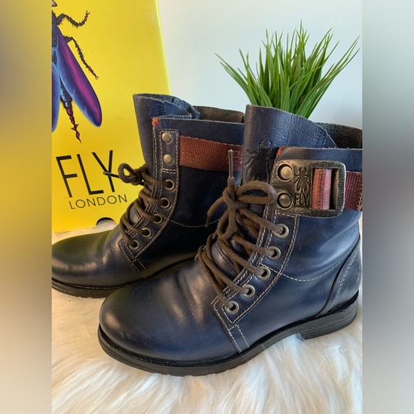 Fly London Navy Lace up Leather Ankle Boots with Seat belt buckle. SZ: EU 36 - Picture 1 of 11